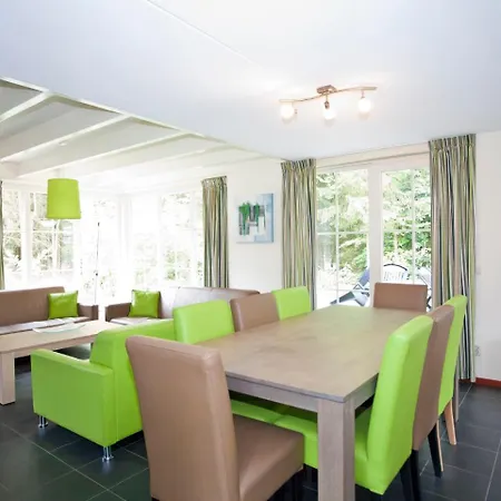 Holiday Gb10l.10 בית נופש Oosterhuizen